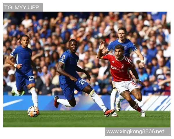 英超足球热议广州足球队实力争议引发的国际关注与讨论 英超足球热议广州足球队实力争议引发的国际关注与讨论