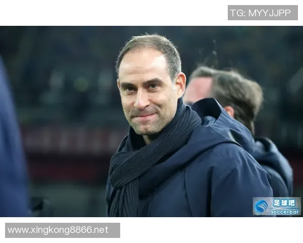 黄秀英专访回顾足球生涯与欧冠征战的精彩瞬间与心路历程